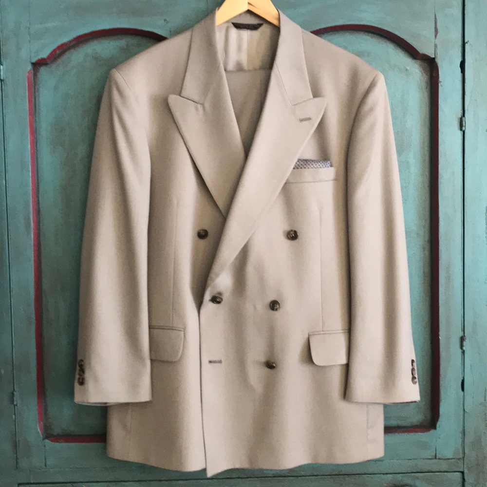Men’s Double Breasted Suit